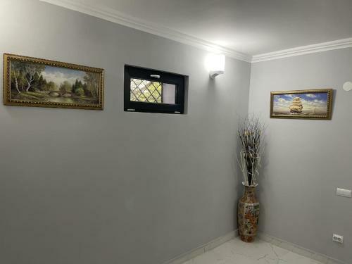 Hostal Grey House