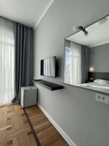 Hostal Grey House
