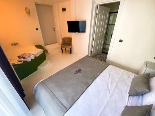 Hotel Tek Han Alacati