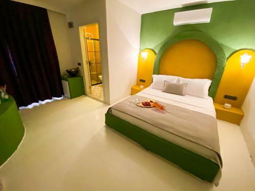 Hotel Tek Han Alacati