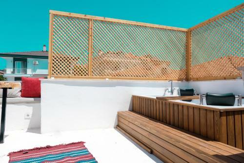 Hotel Tek Han Alacati