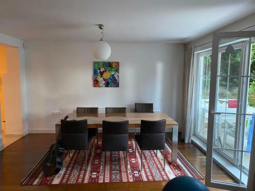 Apartamento Spacious Family Home With Garden