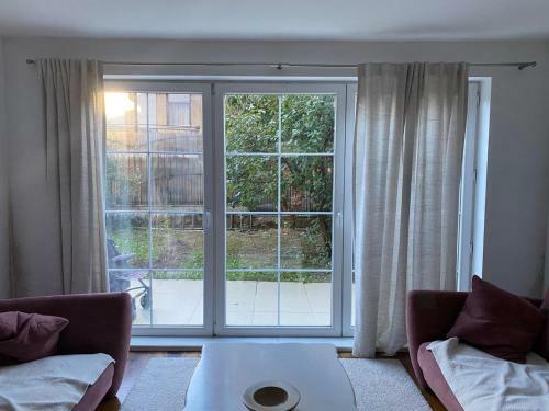 Apartamento Spacious Family Home With Garden