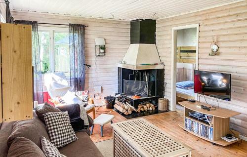 Nice Home In Br�cke With Sauna, Wifi And 2 Bedrooms #061