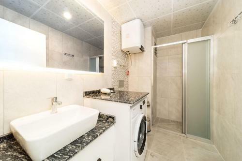 Apartamento Central Flat Close To Sea In Muratpasa