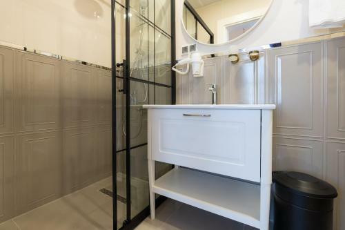 Giges King Boutique Hotel