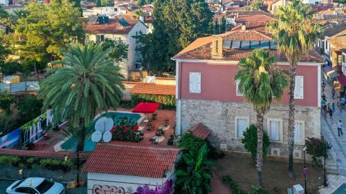 Giges King Boutique Hotel