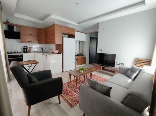 Apartamento Ku?adas? Marina'da Konforlu Tatil Evi