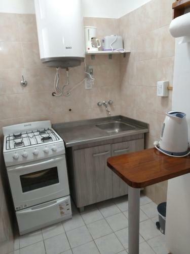 Apartamento Amplio Y Luminoso Monoambiente En Zona Centrica