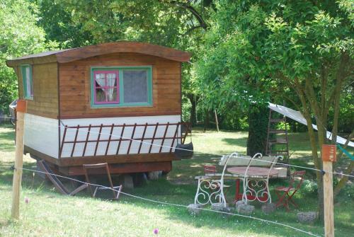 Bed & Breakfast Roulotte Minute Papillon