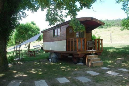 Bed & Breakfast Roulotte Minute Papillon