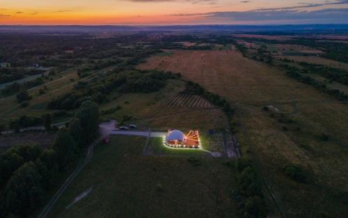 The Dome Breaza (bv)