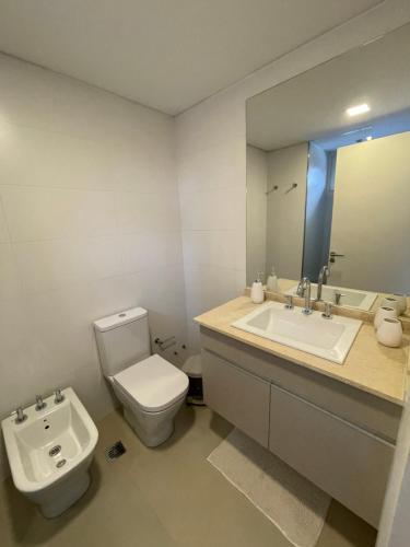 Apartamento Rocas Del Plata (mendoza Capital)