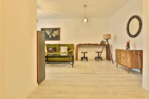 Lara Apartment 406