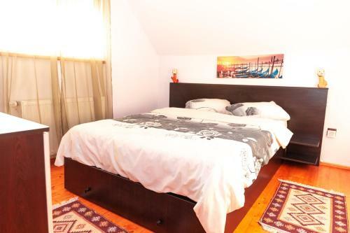 Hostal Casa Ursului