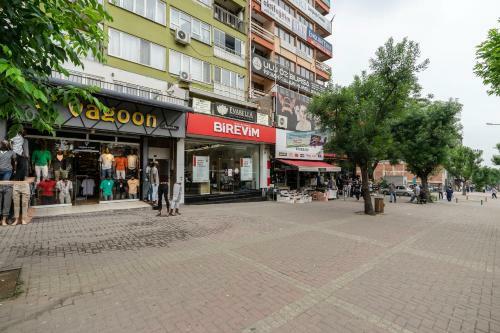 Downtown Bursa 2 Bdrm Apartment