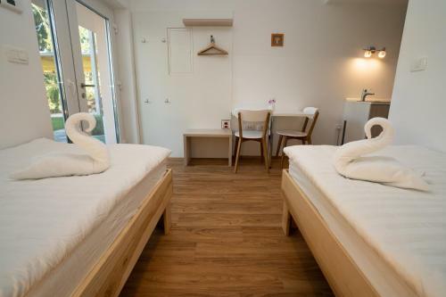 Hostal Accommodation Baron