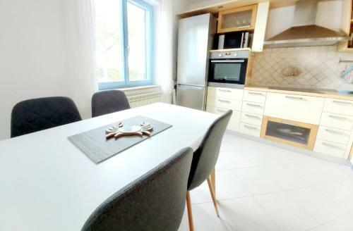 Salt & Sage Apartment