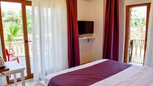 Hotel G�k�eada Deep Breath