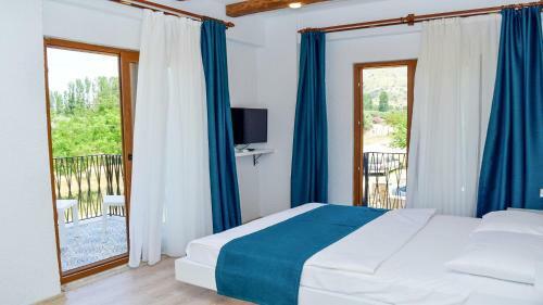 Hotel G�k�eada Deep Breath