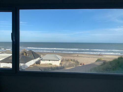 Tides Apart De Playa