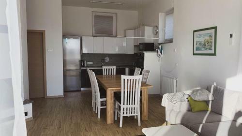 Apartamento Yellow House Grabrovec