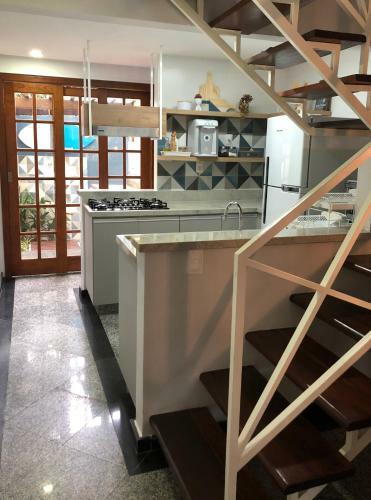 Bonita, Aconchegante E Bem Equipada - Gerib� A P�!