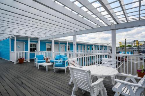 Madison Beach Motel