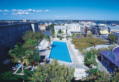 Plim Plaza Hotel