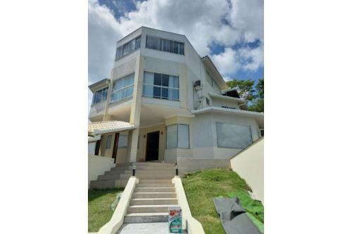 Casa C/ Piscina E Vista � Praia de Taquaras - Bc