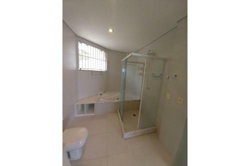 Casa C/ Piscina E Vista � Praia de Taquaras - Bc
