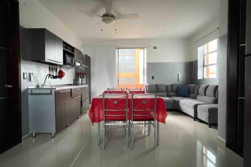 Casa San Isidro Con Elevador Ideal Para La 3 Edad