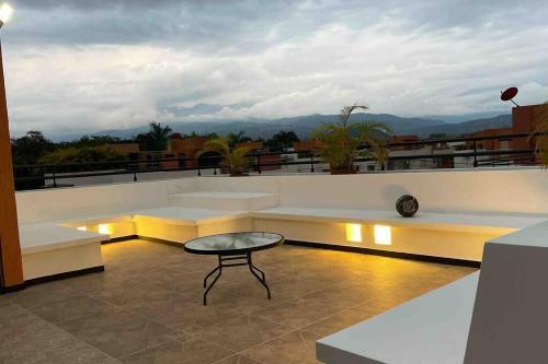 Casa San Isidro Con Elevador Ideal Para La 3 Edad