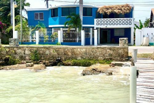 Hostal Rum Punch Lodge