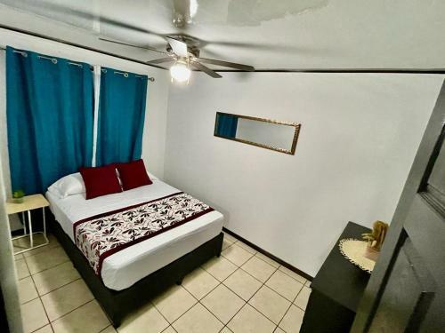 Apartamentos Cielo #7, Airport Juan Santamar�a
