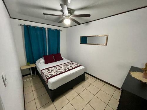 Apartamentos Cielo #7, Airport Juan Santamar�a