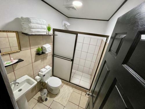 Apartamentos Cielo #7, Airport Juan Santamar�a