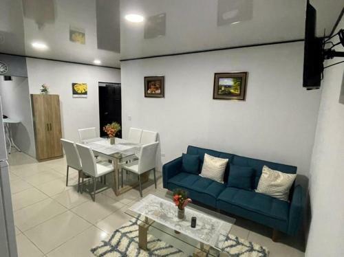 Apartamentos Cielo #1, Airport Juan Santamar�a
