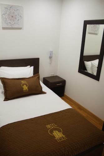 Hotel Tesla