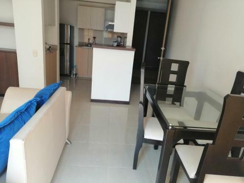 Lindo Apartamento Con Piscina En El Sur de Cali