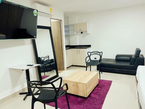 Aparta Suites 302 Granada Cali