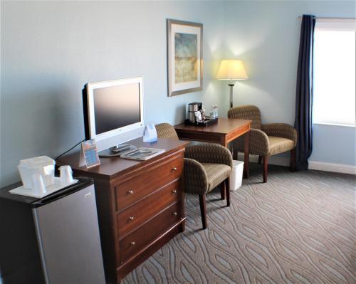 Beach Plaza Hotel