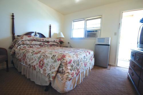 Oceanic Motel