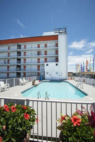 Spinnaker Motel