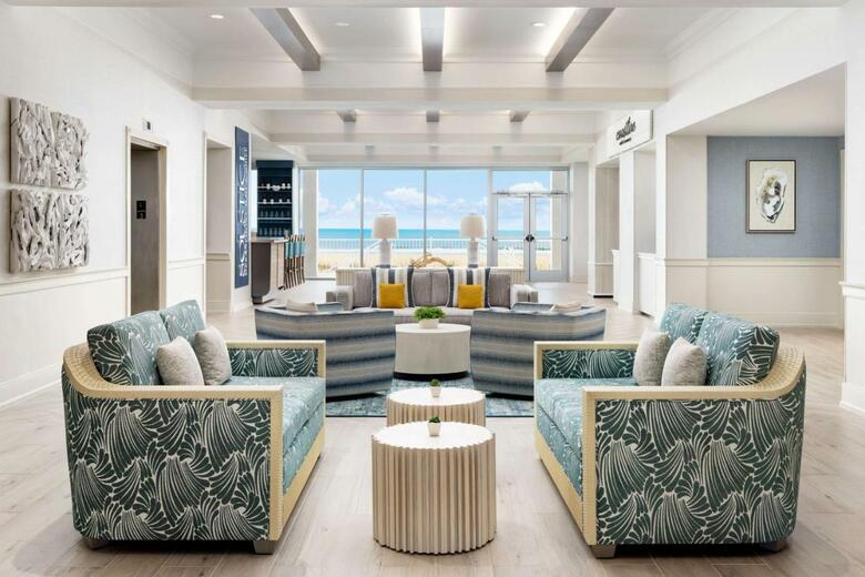 Dunes Manor Hotel