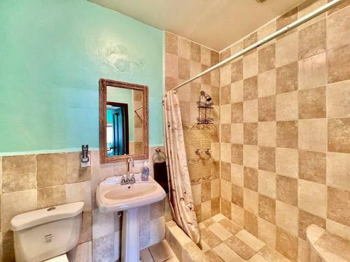 Apartamento Hermit Crab Villa 3b @sunset Villas, West End.