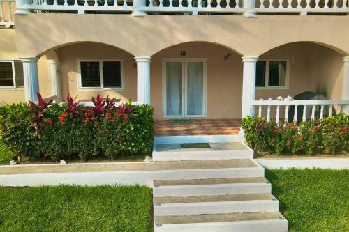 Apartamento Hermit Crab Villa 3b @sunset Villas, West End.