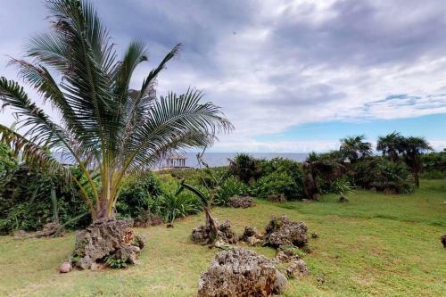 Island Breeze Villa @turtle Crossing, West Bay