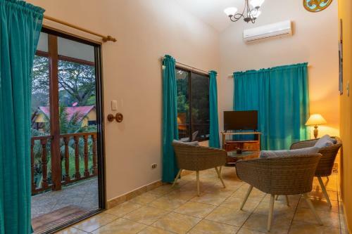 Iguana Apartmentos And Estate Apartment 3