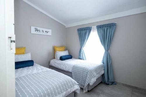 Apartamento Lovely, Modern 2-bedroom Flat With A Pool & Bbq